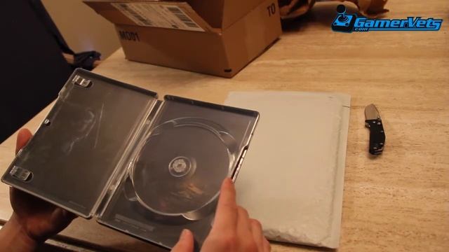 Unboxing Assassins Creed 3 with Steel Book (evilenger commentary) смотреть онлайн