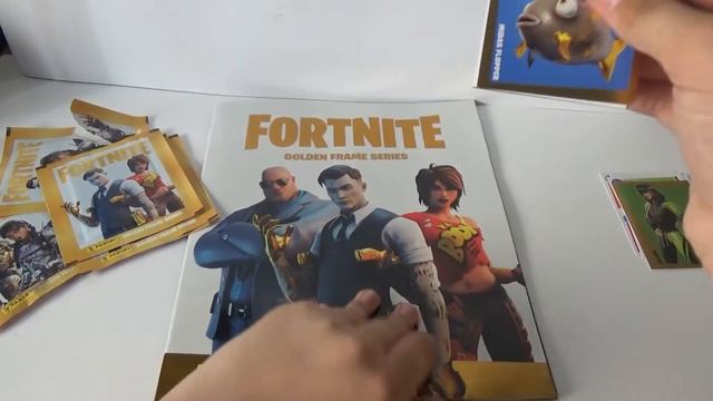 Panini Fortnite Gold Frame Series Stickers 2022 opening смотреть онлайн