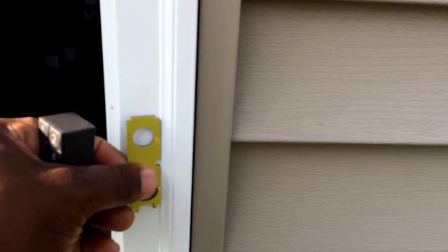 August Keypad Install/review смотреть онлайн