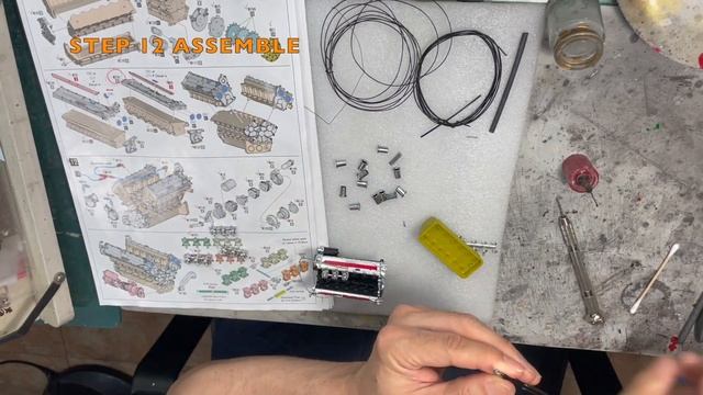 Building MFH 1/12 Ferrari 333 SP 1998 Daytona 24H Winner : Step 12 Paint the Parts & Assemble смотреть онлайн