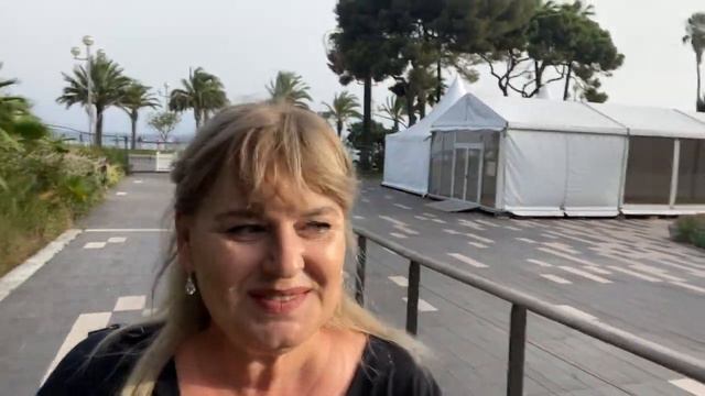 Ницца! Куда пропала! Сняли маски! смотреть онлайн