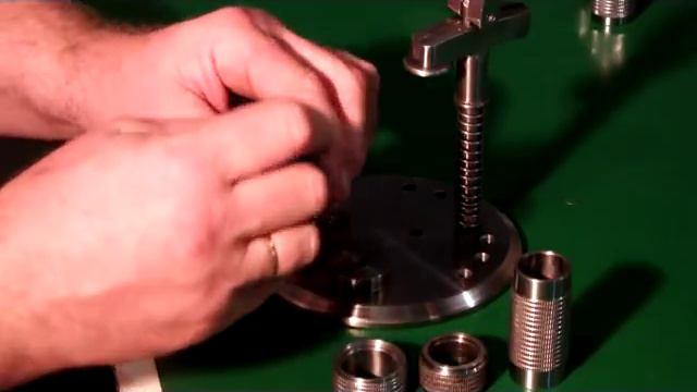 Калибровка донца гильзы смотреть онлайн