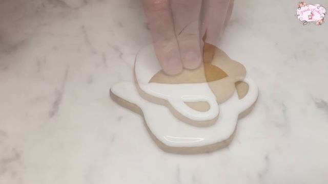 Cómo hacer la glasa perfecta y cómo decorar galletas (Royal Icing) | Glazura pentru turta dulce 🍰 смотреть онлайн