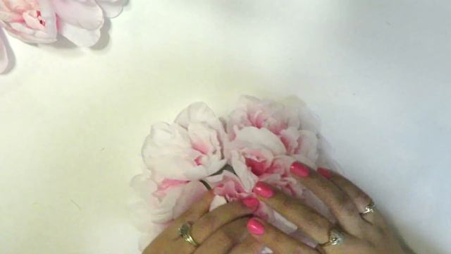 DOLLAR TREE DIY | Peony GLAM Vase & FLOWER Arrangement CENTERPIECE | Elegant Spring Floral Craft смотреть онлайн