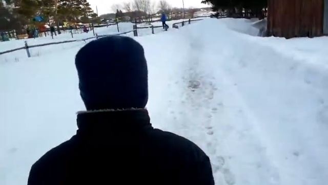ЧЕМ ЗАНИМАЕМСЯ В ДЕРЕВНЕ КОГДА НЕЧЕГО ДЕЛАТЬ смотреть онлайн