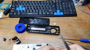 Простой ремонт магнитолы Pioneer, замена USB гнезда