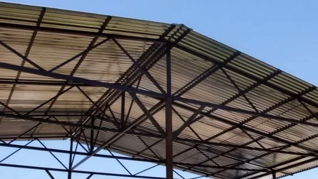Бюджетные навесы из профнастила для автомашин смотреть онлайн