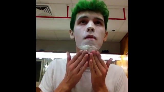 The Joker Make-up Tutorial смотреть онлайн