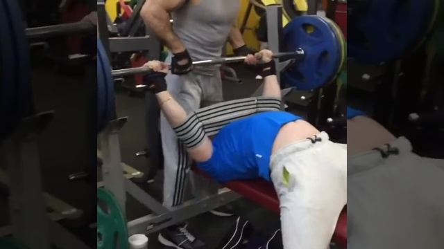 160-2.однослойный нарукавный бенч монстр хиви. смотреть онлайн