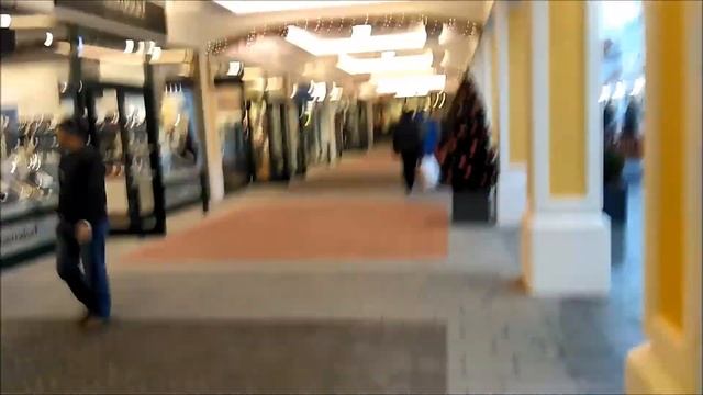 Parndorf Fashion Outlet Vienna Austria | Shopping in Vienna | Best Shopping Arena in Europe смотреть онлайн
