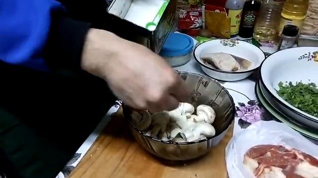 КАК СДЕЛАТЬ ШАШЛЫК В ДУХОВКЕ ( часть 1) смотреть онлайн