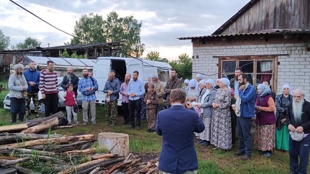 Прощание с братьями. Основная группа направилась к своим домам. Грусть расставания... смотреть онлайн