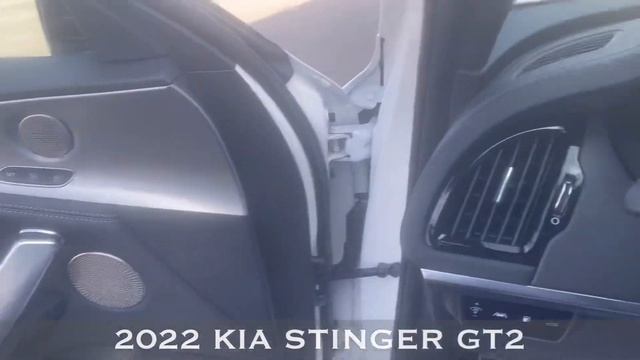 2022 KIA Stinger GT2 AWD in Snow White Pearl w/ 16,535 Miles смотреть онлайн