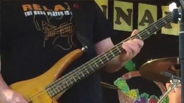 Basszusgitár tesztek Megyával - Gergely Guitars Katrina Bass смотреть онлайн