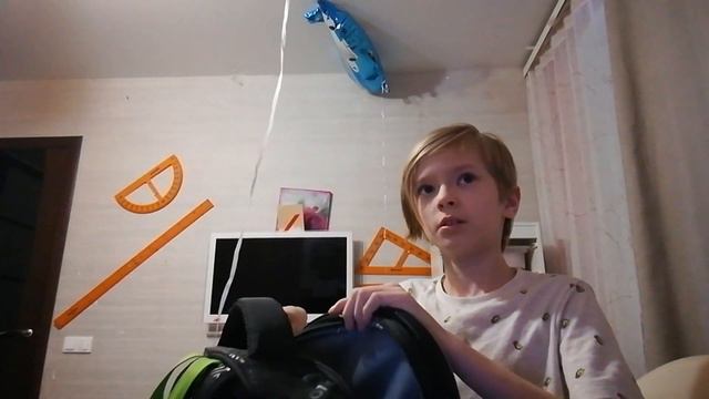 Глеб не сделал уроки!?Почему?Россия смотреть онлайн