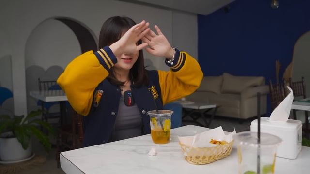 Kayess | Annya And The Tea Box смотреть онлайн