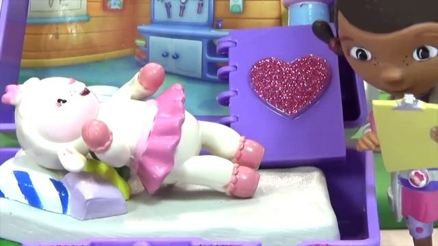Доктор плюшева игрушка чемоданчик доктора смотреть онлайн