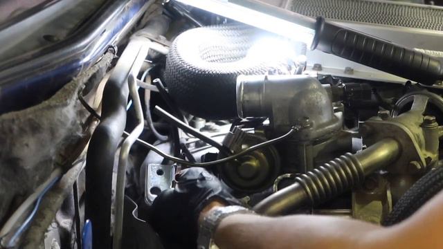 Turbo solenoid replacement (Shown on Mitsubishi L200) смотреть онлайн