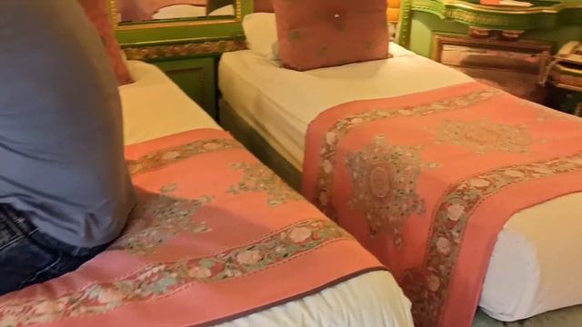 Малахитовая шкатулка# Club Hotel Sera