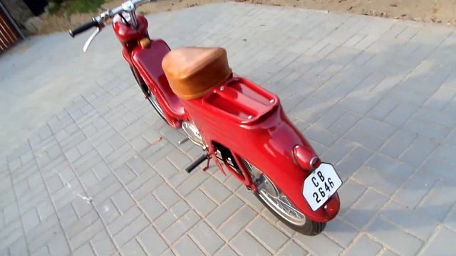Jawa 555 po renovaci смотреть онлайн