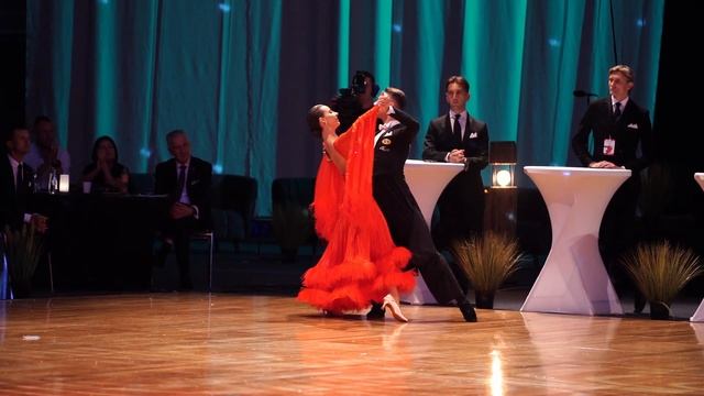 Mateusz Brzozowski & Justyna Możdżonek - Mistrzostwa Polski FTS w tańcach standardowych 2021 - WA смотреть онлайн