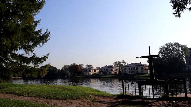 Второй день бабьего лета Температура днем поднялась до +21 С На солнце даже жарковато Четверг, 2 смотреть онлайн