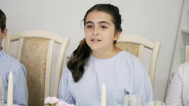 Этикет и правила поведения детей за столом. смотреть онлайн