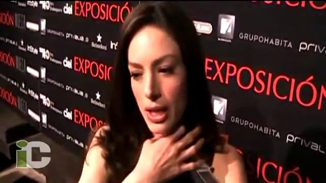Un placer interpretar a Rosa Carmina: Ximena González смотреть онлайн