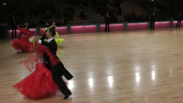 Tilburg Moves 2012 WDSF Open Senior I Std Final смотреть онлайн