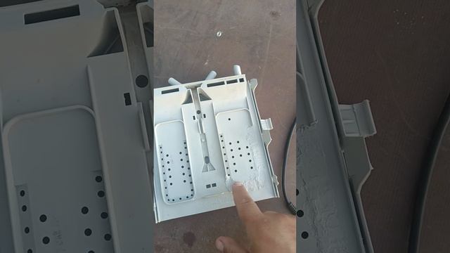 Стиральную машина LG - подтекание бункера и способ ее устранения смотреть онлайн