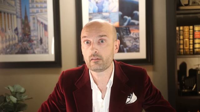 A Crazy Year in Finance! смотреть онлайн