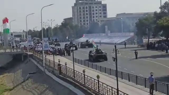 Парад в Таджикистан смотреть онлайн