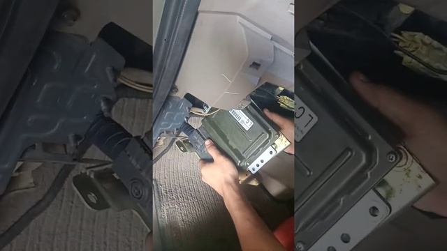 CARA MEMBUKA ECU DAN SOKET ECU SERENA C24 смотреть онлайн