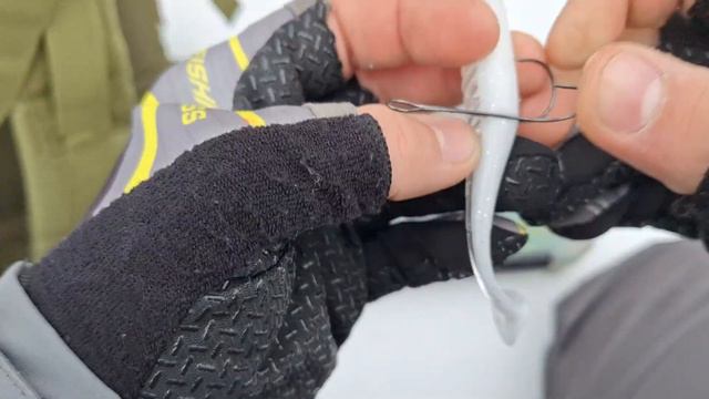 Наловил щук и не сказал... Рыбалка в марте на джиг, ранняя весна, нашли пассивную щуку! смотреть онлайн
