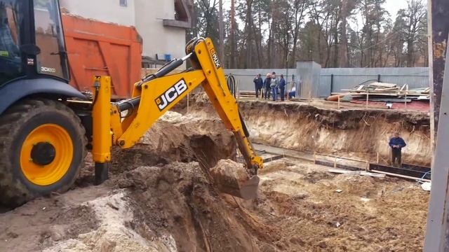 Разработка котлована, погрузка и вывоз грунта смотреть онлайн