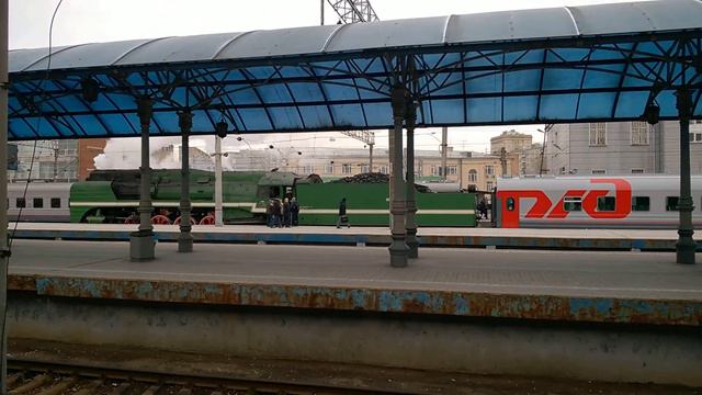 Паровоз на Ярославском вокзале в Москве ноябрь 2017 смотреть онлайн