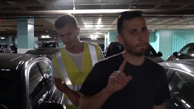 Sneaking in EVERYWHERE for FREE (Yellow Vest Experiment) смотреть онлайн