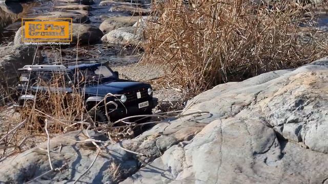 Traction Hobby Tank300 Rock Crawling ASMR смотреть онлайн