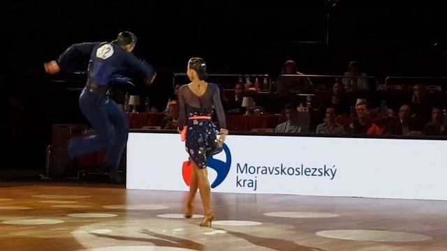 Роман Гербей / Оксана Лукьяненко, Украина. Острава, Чехия. Финал WDSF WO Lat. Jive смотреть онлайн
