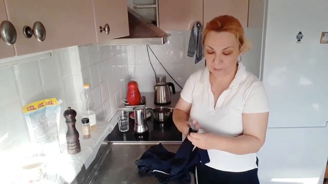 Расхламление на кухне: Как я освобождаюсь от ненужных вещей и готовлю рис? смотреть онлайн