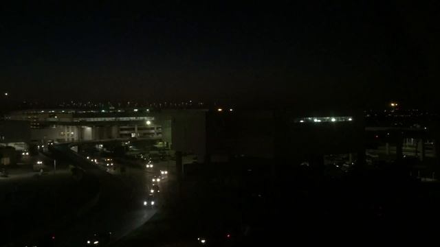 George Bush Intercontinental Airport (Houston) смотреть онлайн