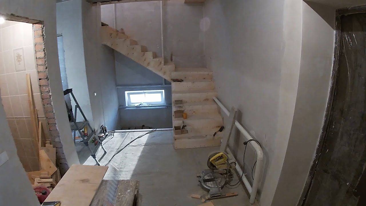 Видео-обзор, как я сделал лестницу на второй этаж. смотреть онлайн