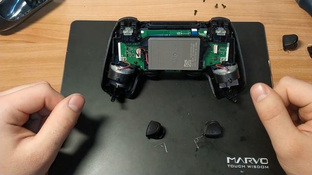 Как заменить кнопки R2 и L2 на геймпаде sony playstation 4 (dualshock 4) смотреть онлайн