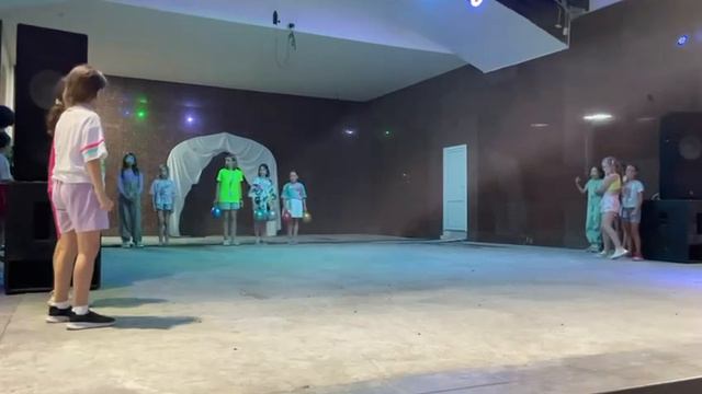 Детский лагерь Spa&Camp в Сочи. Выступление детей лагерь Илона