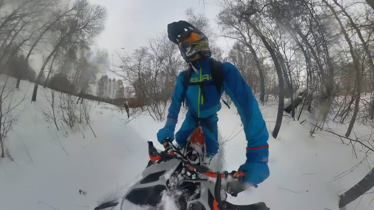 Долина реки Дол на снегоходе, с камеры 360VR