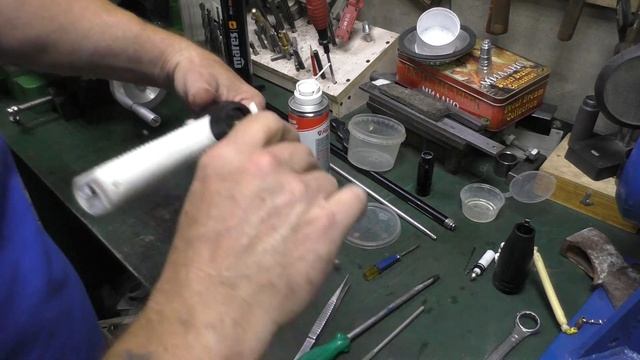 Сборка ремонт и заправка маслом ружья Mares mini Sten смотреть онлайн