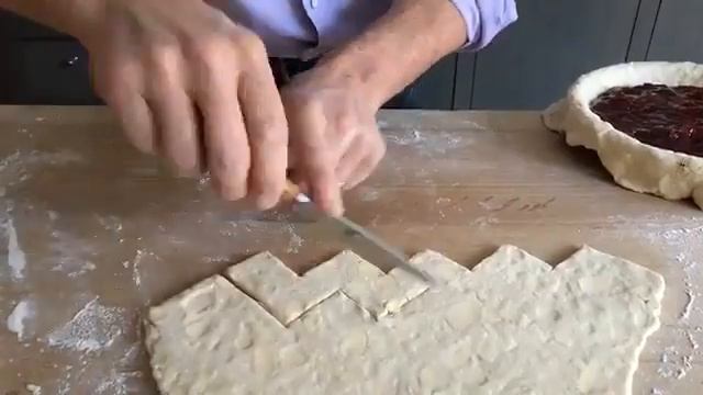 Kyle MacLachlan makes a Twin Peaks cherry pie смотреть онлайн