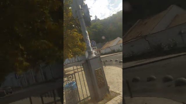 Святогорская Лавра. Друзья быть добру! берегите родных и близких!🙏🙏🙏 смотреть онлайн