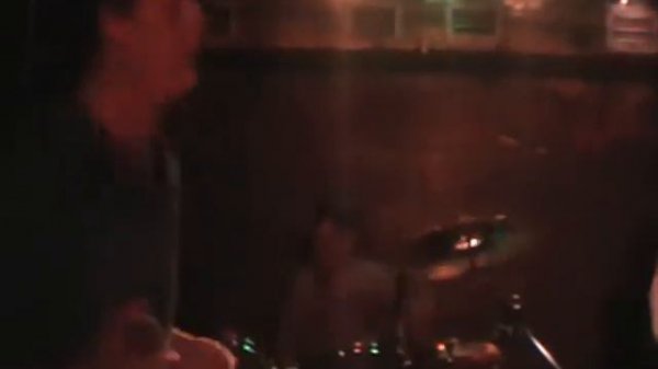 ...И друг мой грузовик - Папа играет на бас гитаре