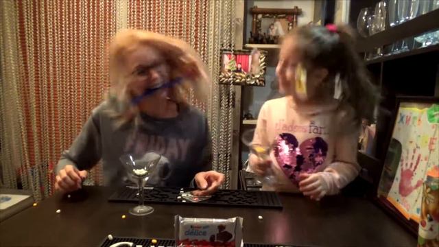 Tic Tac Челлендж - Tic Tac Challenge! Потрясём головой! Headbanging!